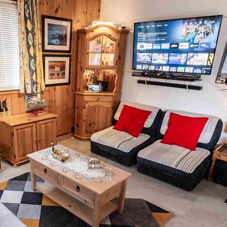 Samoens Apartment 2 Bedroom 50M2 Modern And Well Equipt Екстер'єр фото